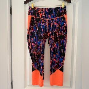 Neon Coral & Abstract Print Athletic Capris